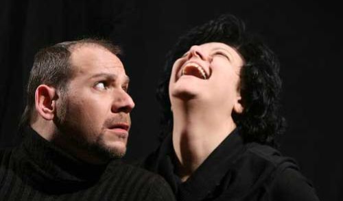 'Γελώντας άγρια' του Christopher Durang 