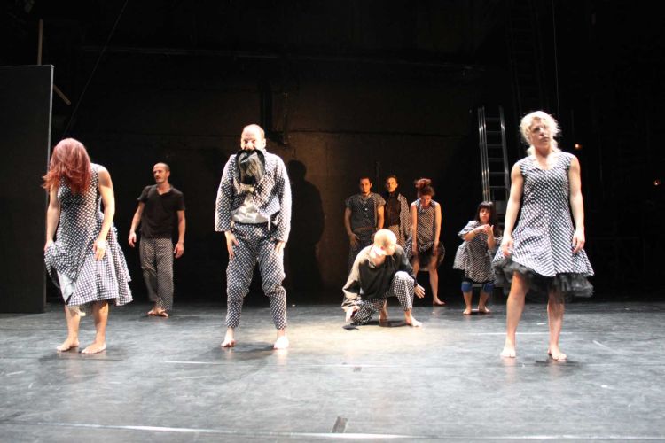 Knock | A KIN | Φωτογραφία: Μαρία Γυφτοδήμου